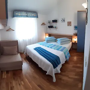 Demori Apartment